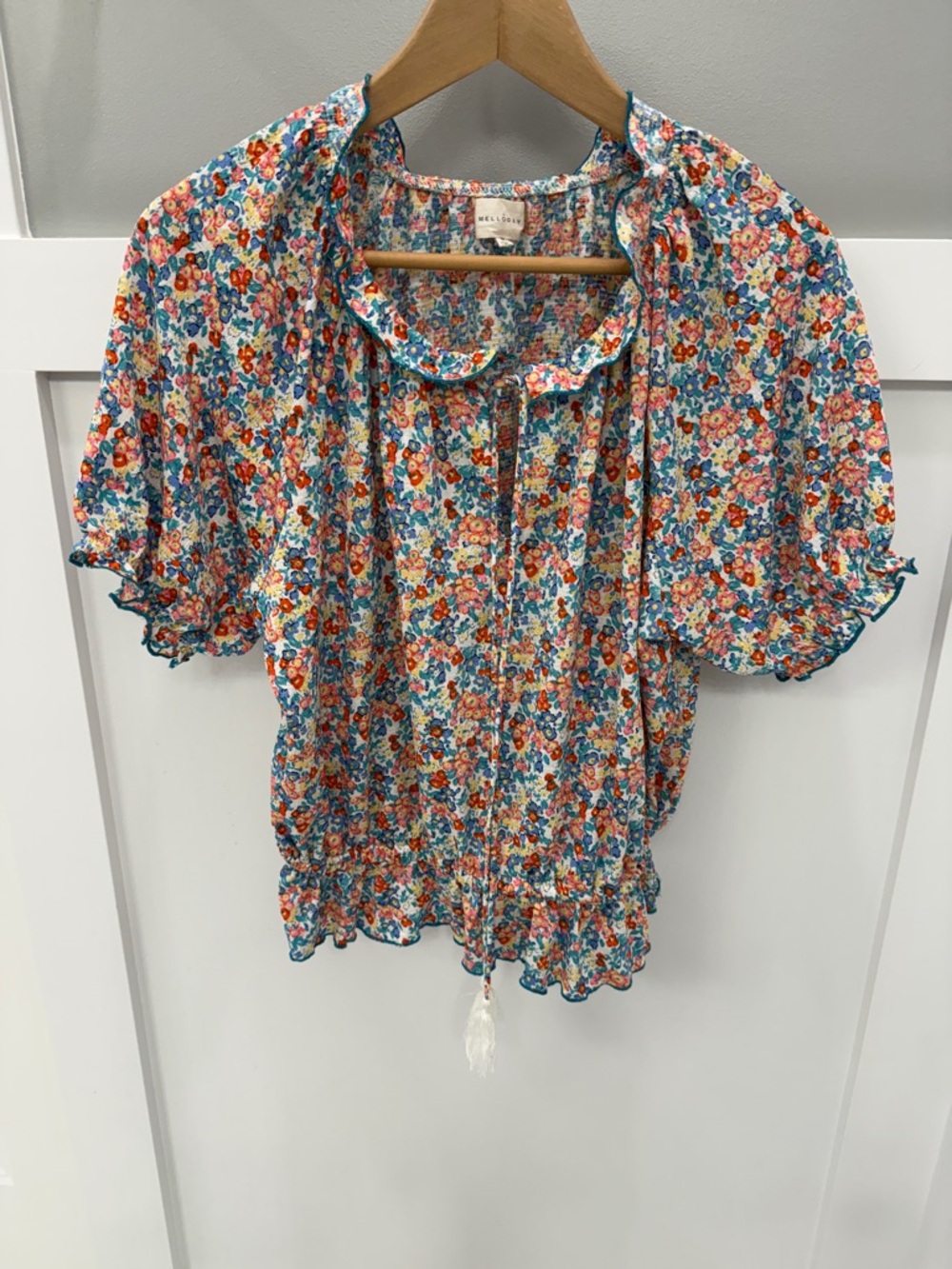 MELLODAY Floral Tie-Front Blouse
